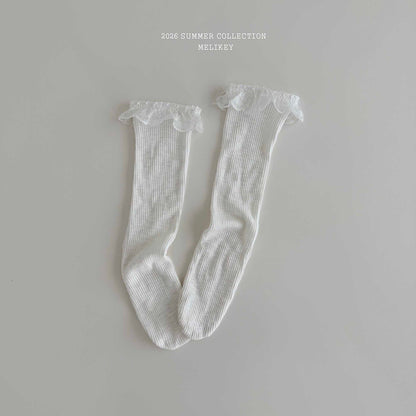melikey ally frill socks