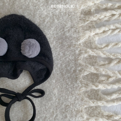 bebeholic pom pom hat