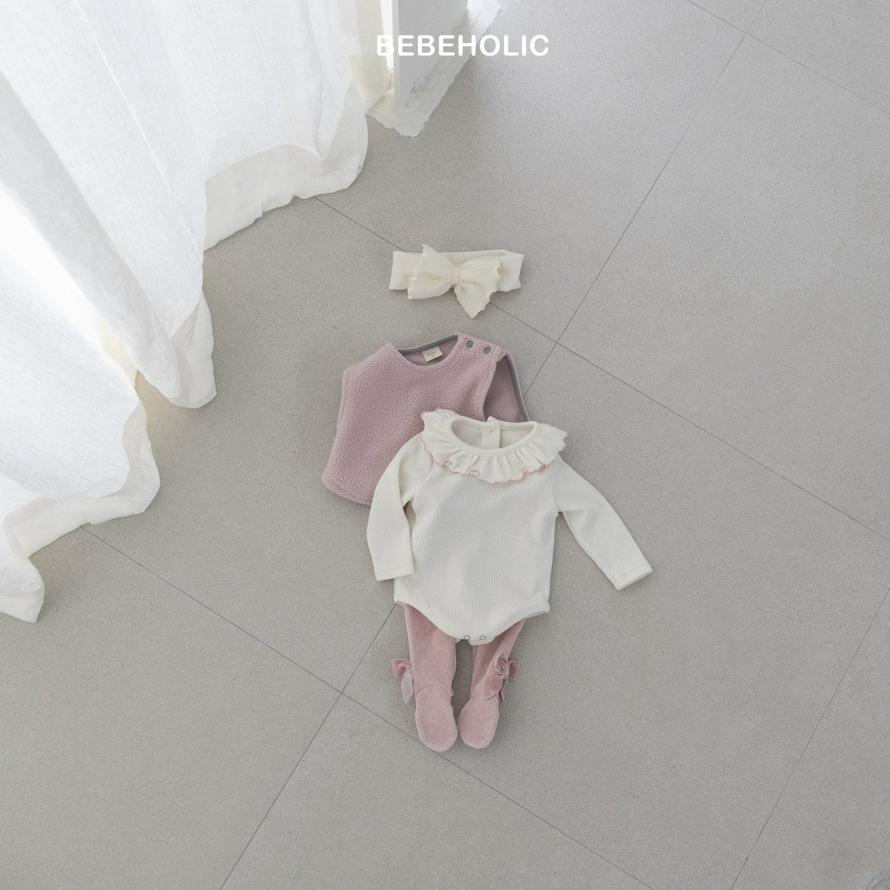 bebeholic diana ruffle suit (3-18m)