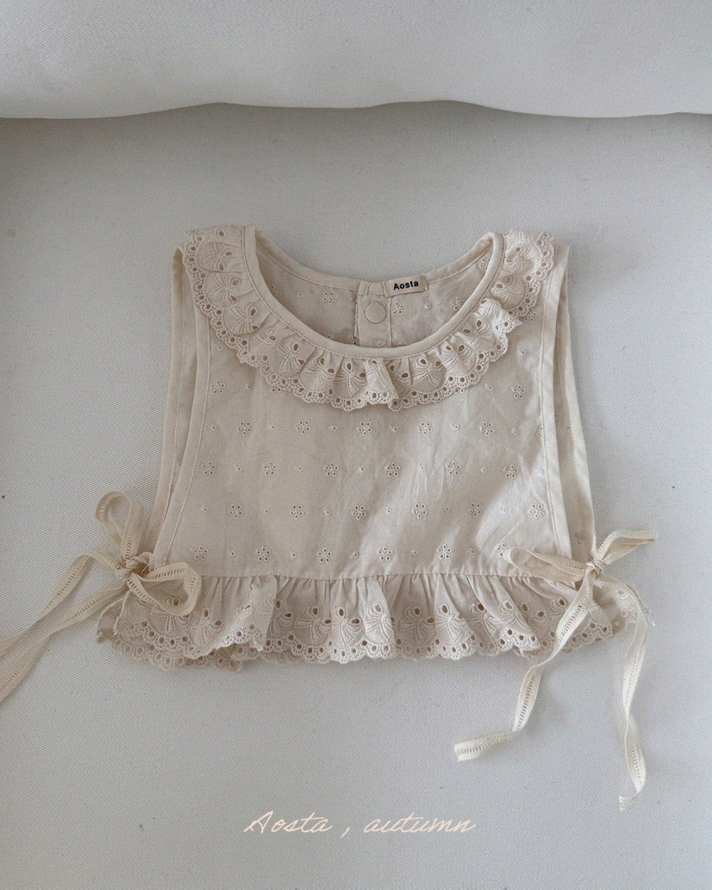 Aosta lace olivia vest