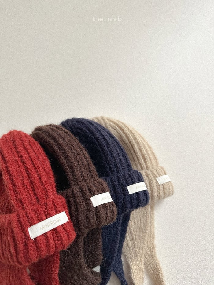 minirobe earlobe shaped beanie