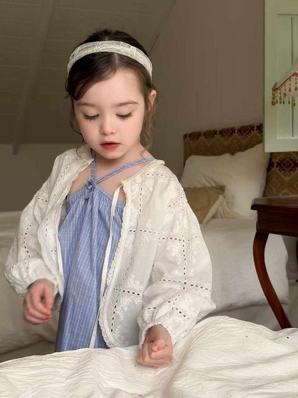 aiai romance punching cardigan (95-140cm)