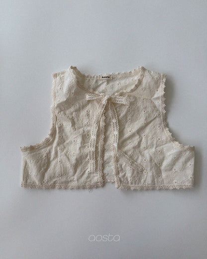 Aosta lace open vest