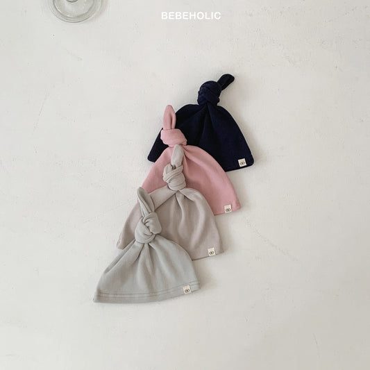 bebeholic baby bottle bonnet