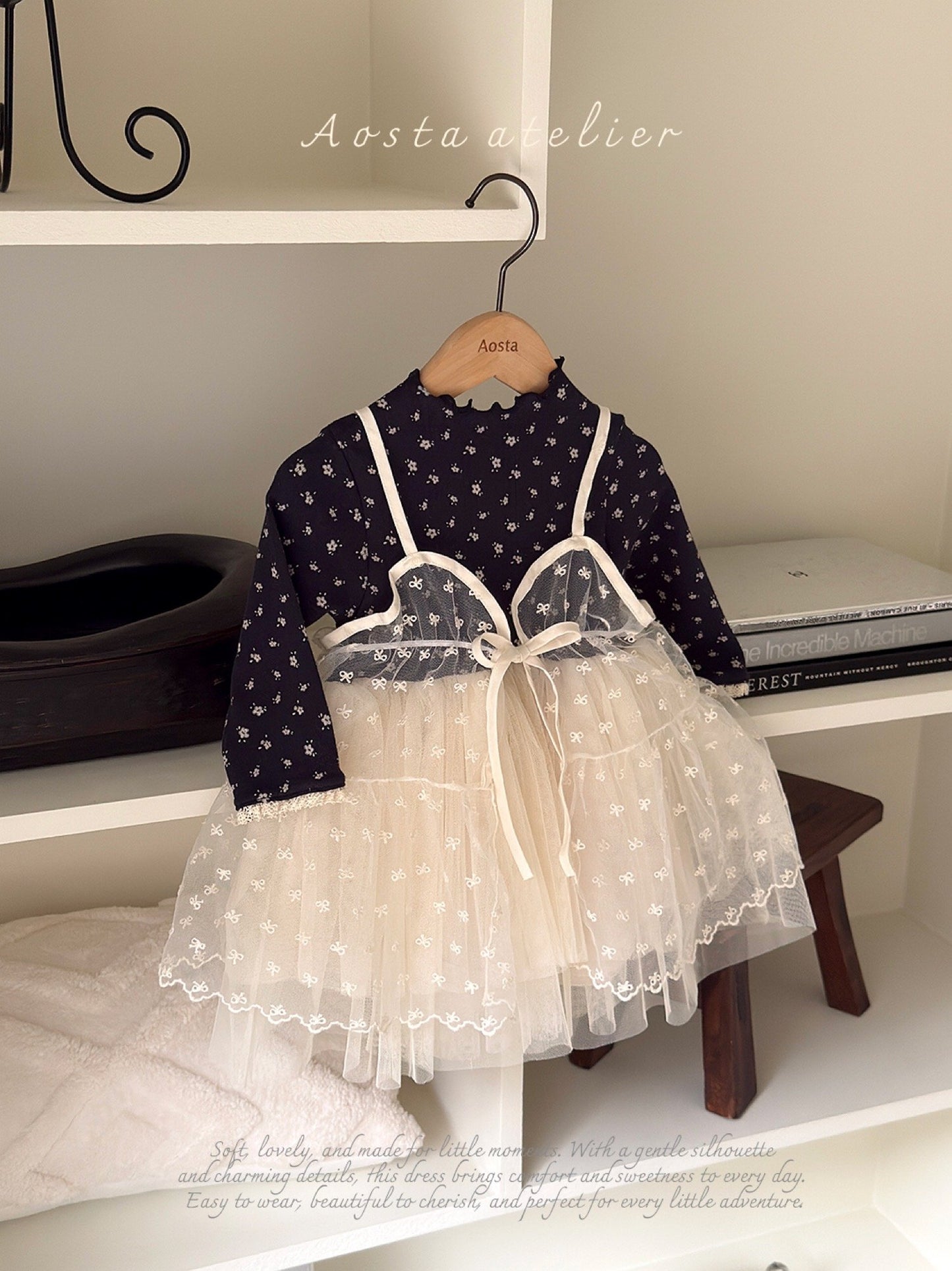 Aosta lace ribbon open dress
